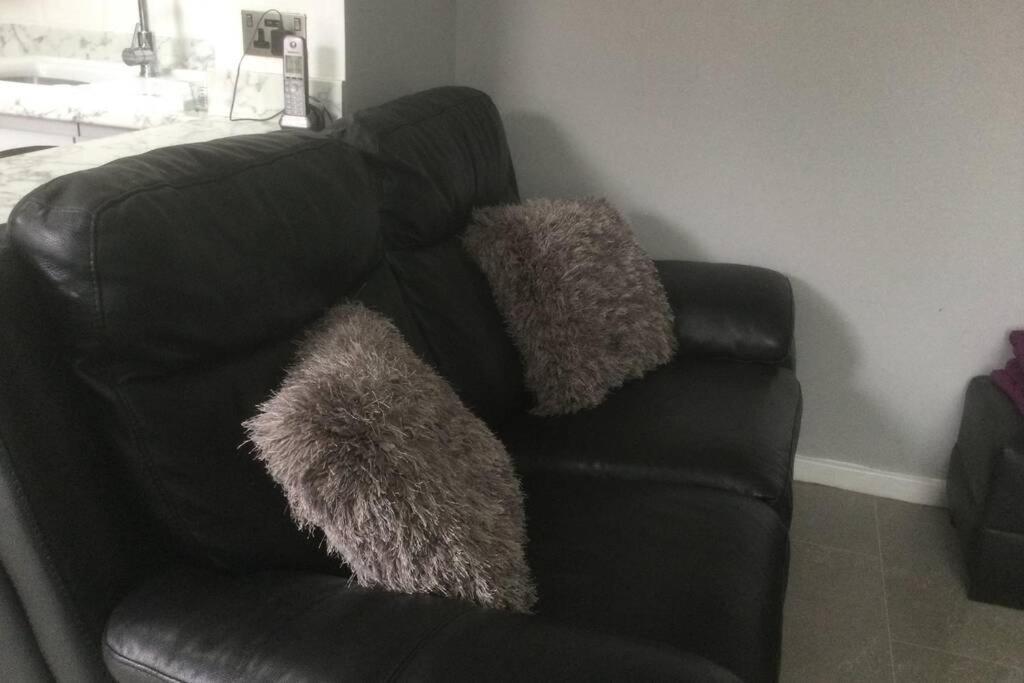 Leafy Lytham Central Lovely Ground Floor 1 Bedroom Apartment With Private Garden In Lytham Dog Friendly 莱瑟姆-圣安妮 外观 照片